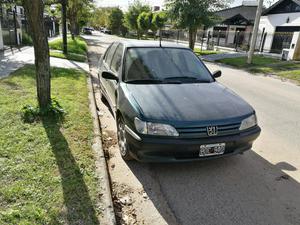 Peugeot 306