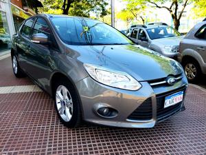Ford Focus  km