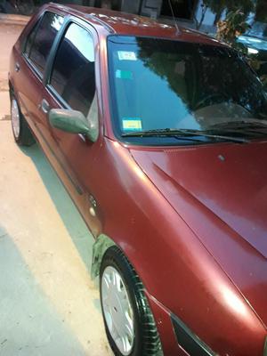 VENDO FORD FIESTA CLX 75MIL