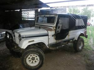 Vendo Jeep Ika