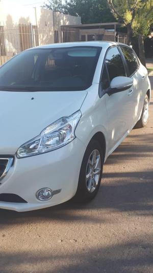 VENDO PEUGEOT  ALLURE TOUCHSCREEN, IMPECABLE