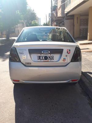 Vendo Ford Fiesta Max 