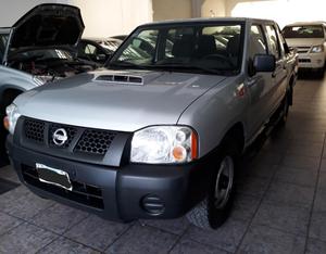 Nissan Np300