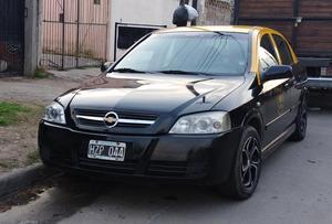 Vendo Astra Gl2 Full con Aire Y Gnc