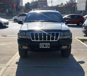 Cherokee Laredo 