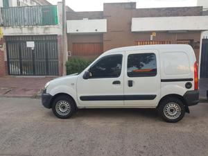 RENAULT KANGOO 1.6 CONFORT 5 ASIENTOS AÑO 