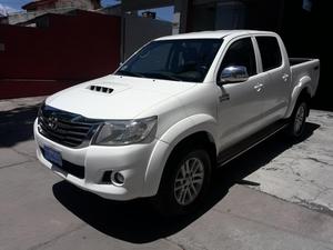 TOYOTA HILUX SRV 4X4 AT CUE 