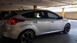 Ford Focus  S