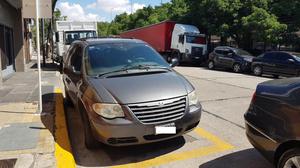 CHRYSLER CARAVAN SE 2.4 MT 7 ASIENTOS 