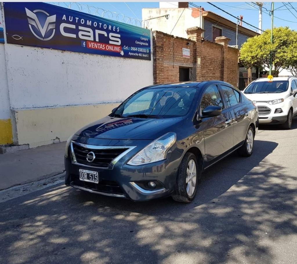 Nissan Versa Exclusive  full Ful