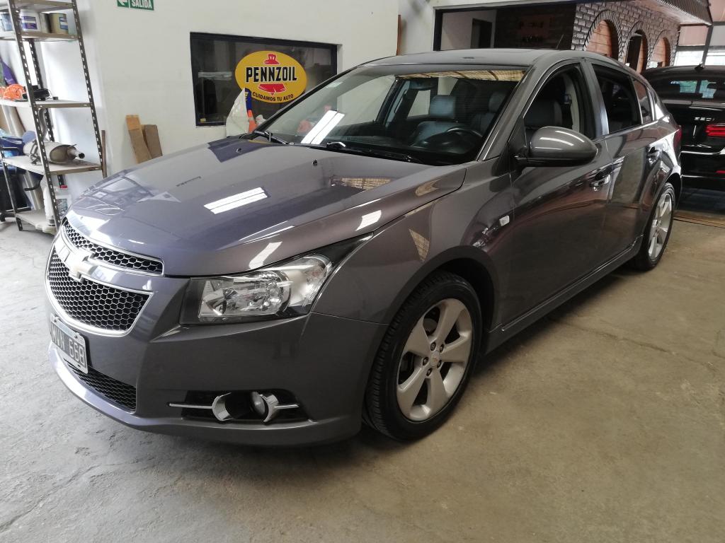 CRUZE 1.8 LTZ 5 PUERTAS M/T MODELO 13