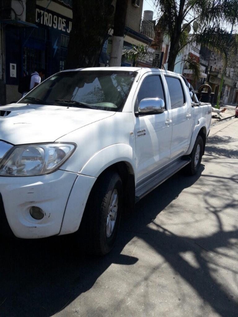 Hilux Srv. 4x2.