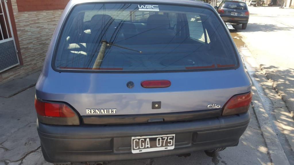Clio 98 IMPECABLE 73mil km Reales