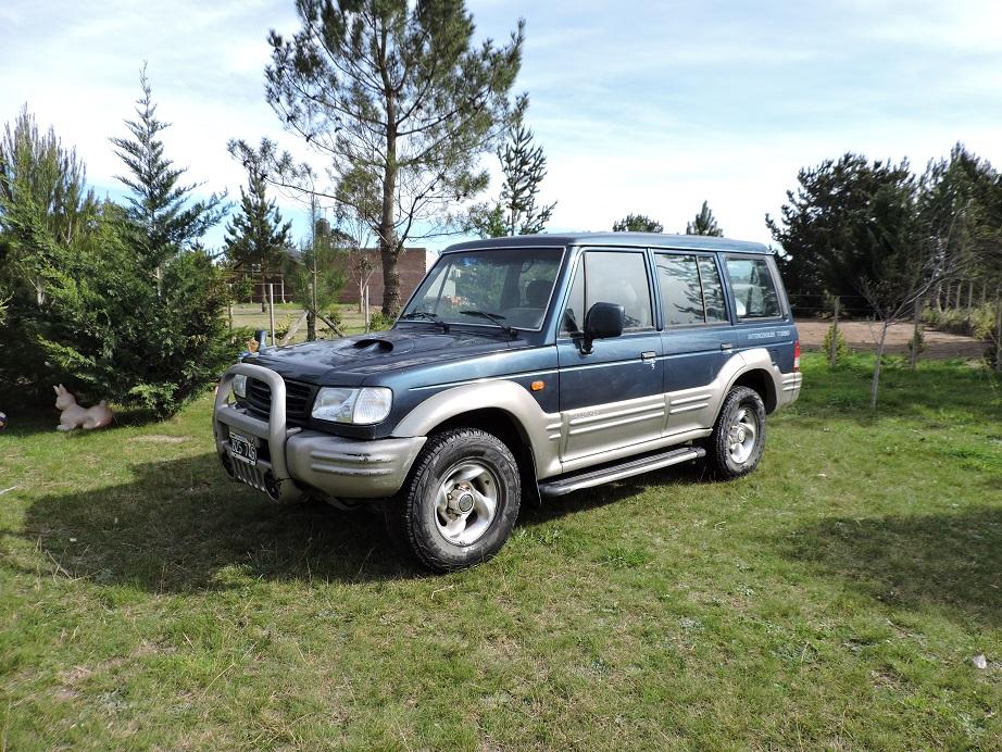 VENDO 4X4 HYUNDAI GALLOPER EXCEED 2.5 DIESEL 98