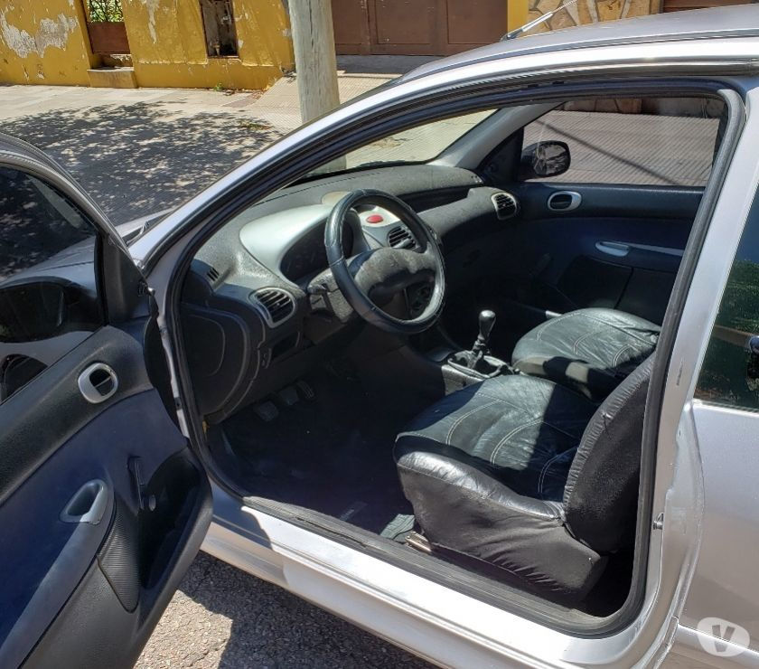 VENDO O PTO PEUGEOT 206