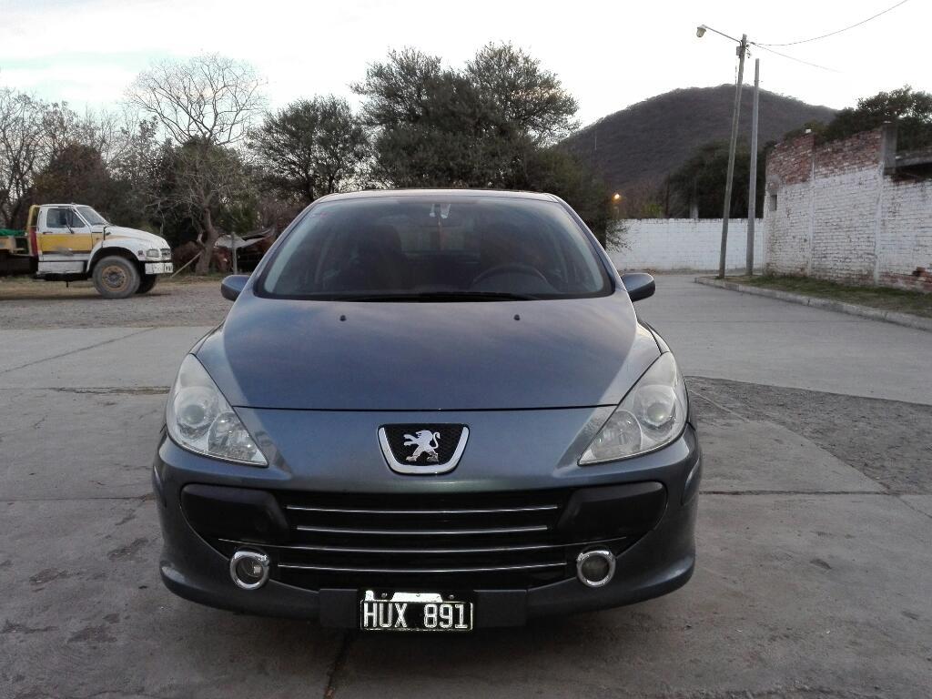 Vendo Peugeot 1.6 Full  Mil