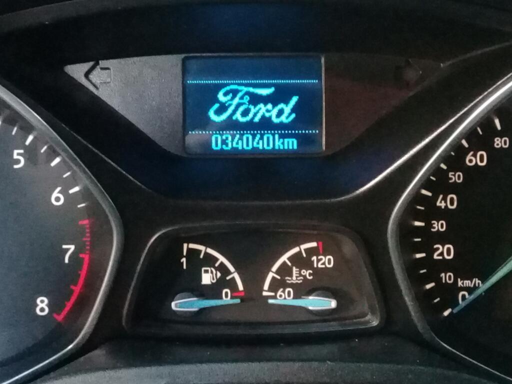 Dueño Vende Ford Focus 3 Se 5p
