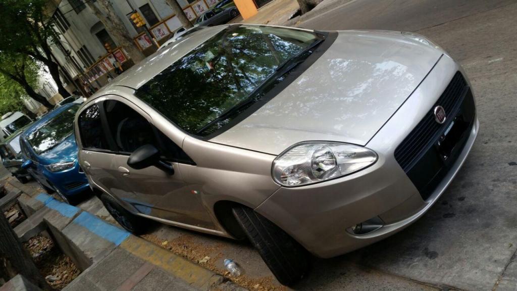 FIAT PUNTO  FULL FULL con pack electrónico. DIVINO!!!