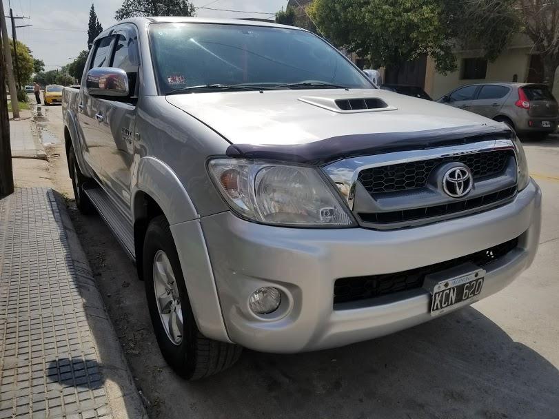 Toyota Hilux  SRV 4x2