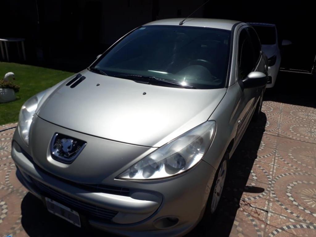 peugeot 207 compact impecable