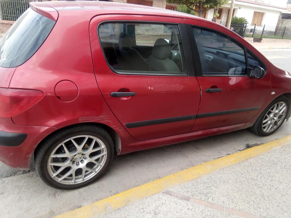 PEUGEOT 307 PIDO  ESCUCHO OFERTAS