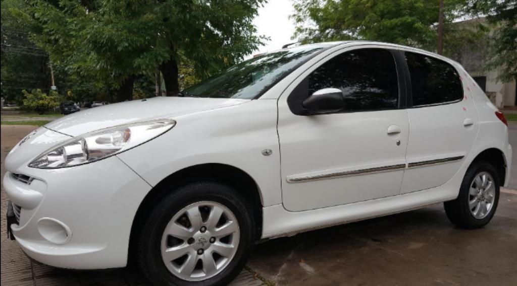 Peugeot 207 Xr 1.4 Full 