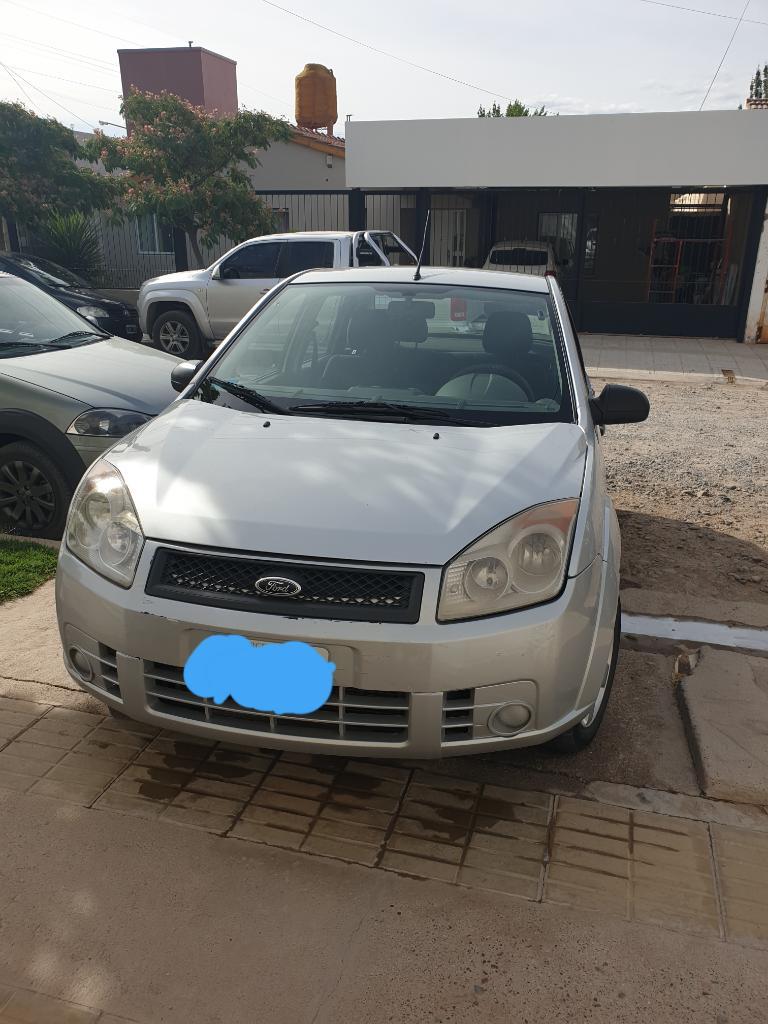 Vendo Ford Fiesta Max 