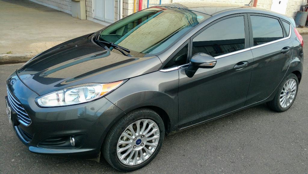 Ford Fiesta Titanium