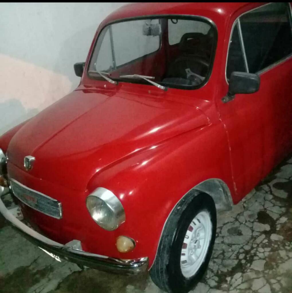 Hermoso Fiat 600, Papeles en Regla.