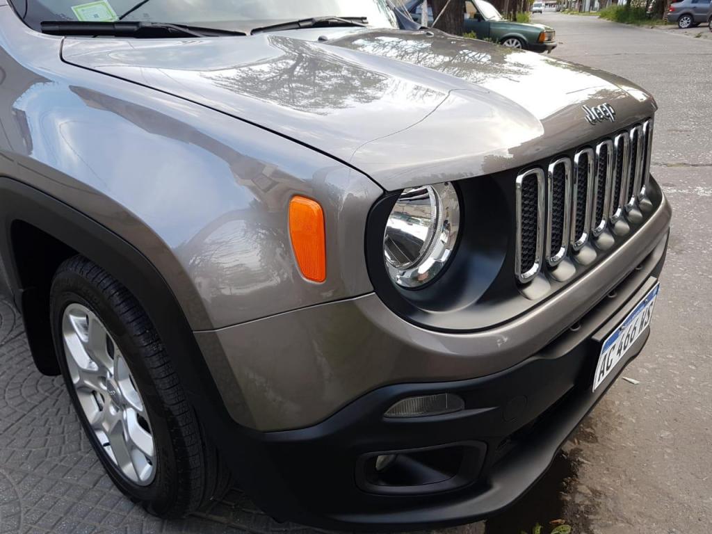 Jeep Renegade AT 6 Mod.  con  Kmts.