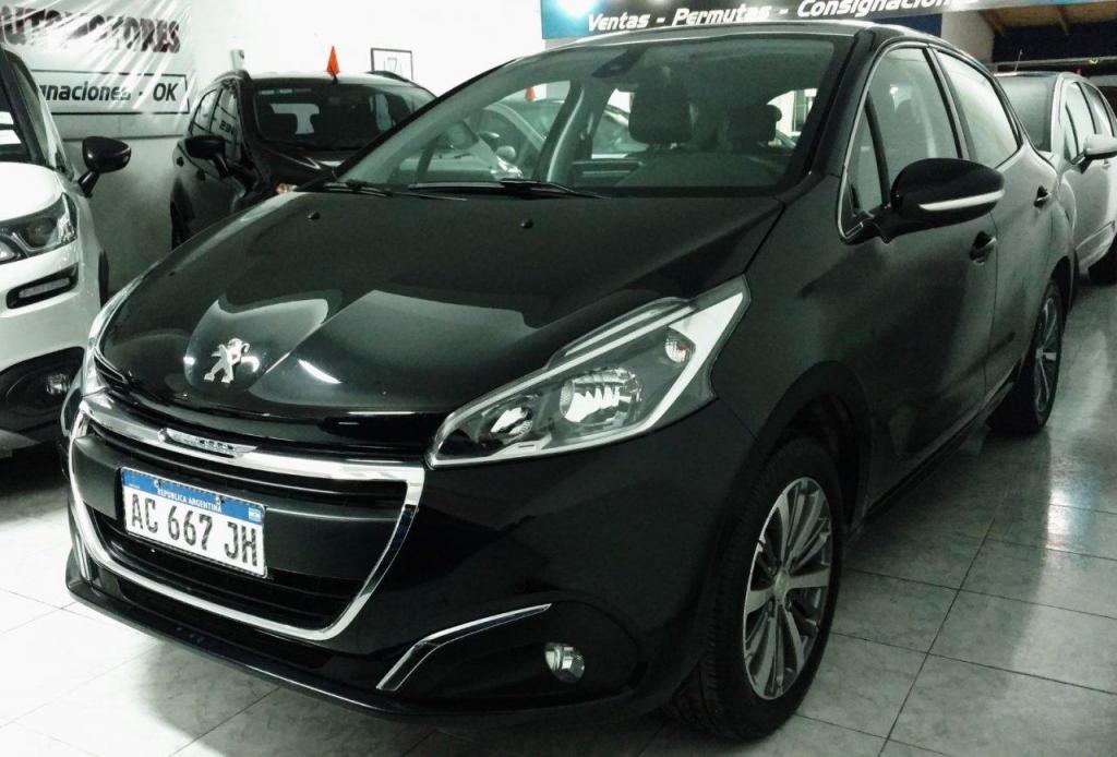 PEUGEOT 208 FELINE 