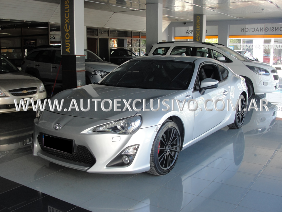 TOYOTA 86 COUPE 2.0 AT 200HP 
