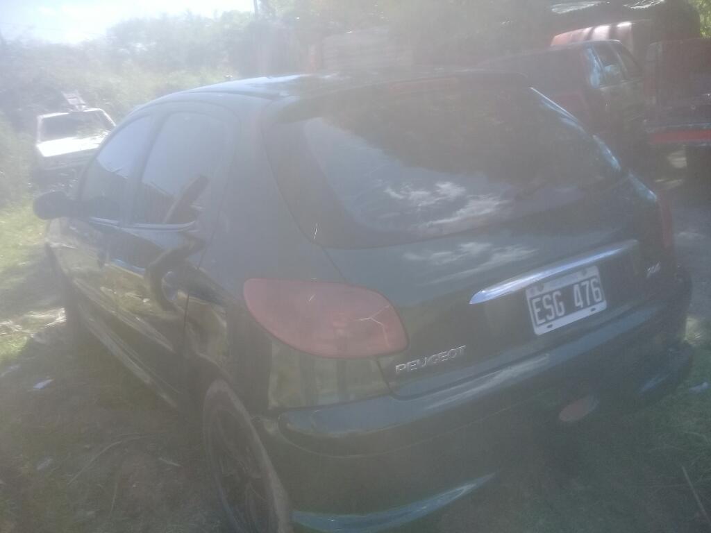 Vendo Peugeot 206 Modelo  con Aire