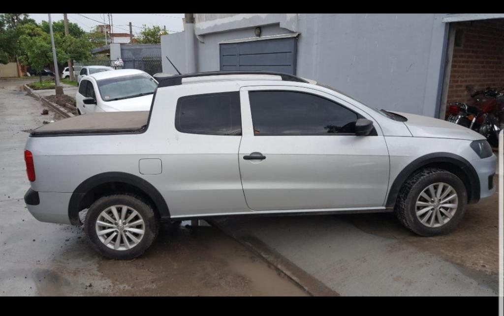 Vendo Saveiro Unica con 30km