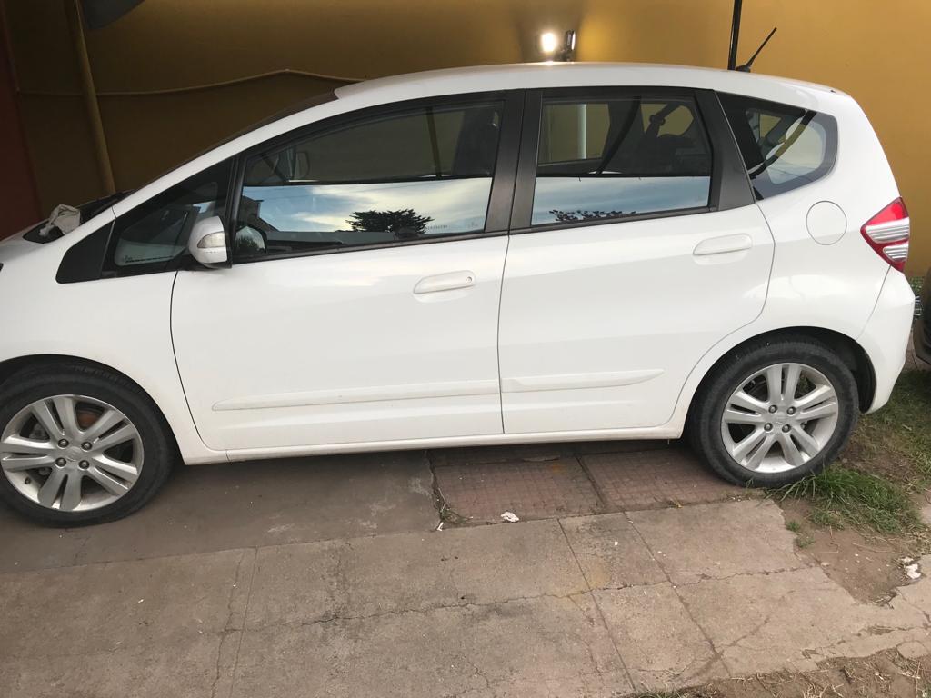 vendo honda fit  km