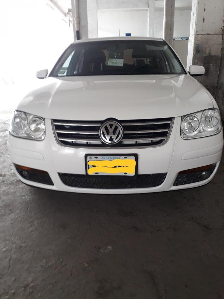 VOLKSWAGEN BORA 2..0 NAFTA 