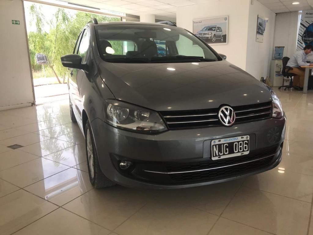 VOLKSWAGEN SURAN HIGHLINE 1.6 IMOTION