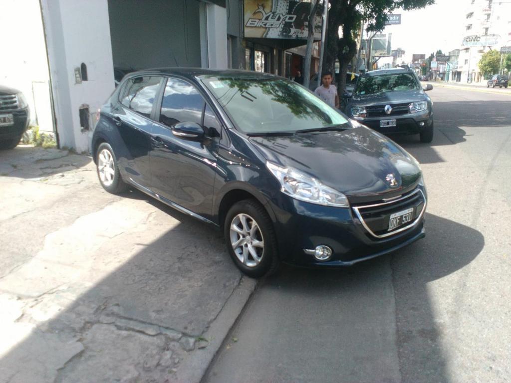 Peugeot v Nafta Allure Touch 115cv