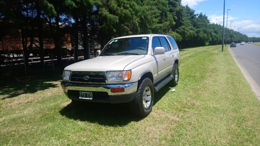 Toyota Hilux Sw4