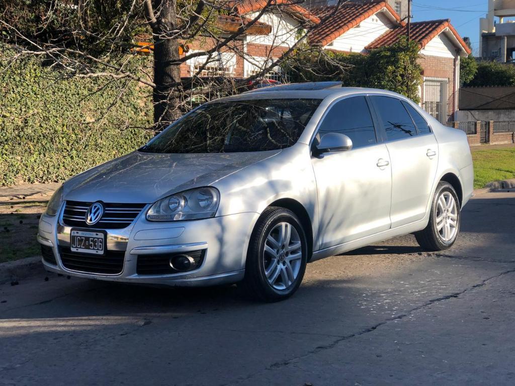 Vw Vento Luxury Tiptronic 