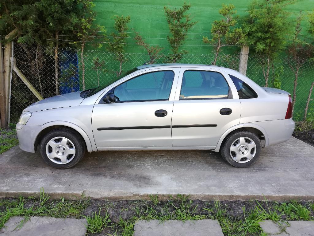 Corsa  Dti 1.7 Gl Titular Al Día