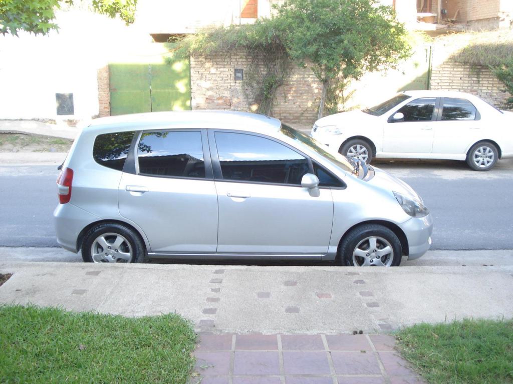 HONDA FIT 1.4 MOD.  FULL IMPECABLE SEGUNDO DUEÑO