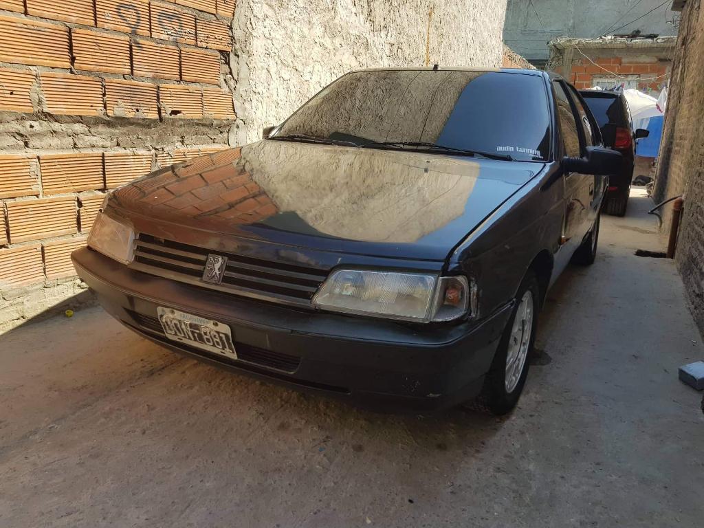 Peugeot 405sri