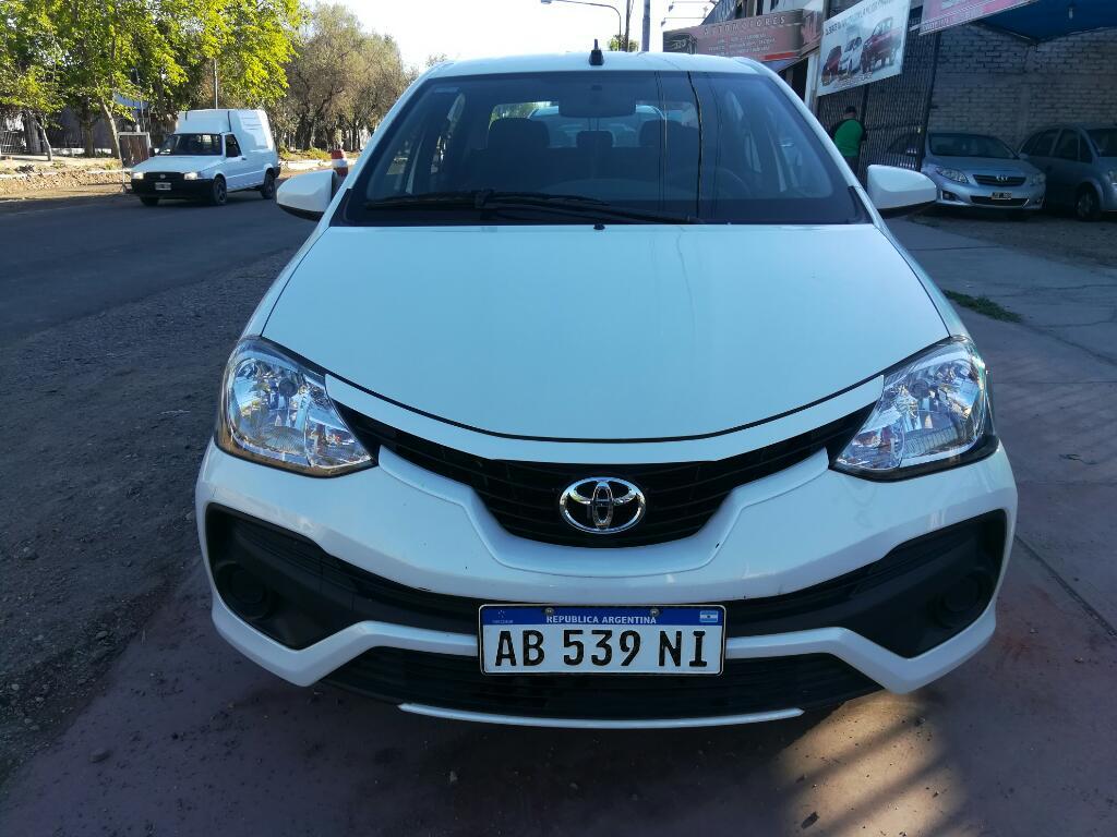 Vendo Etios Xs 6 Ta