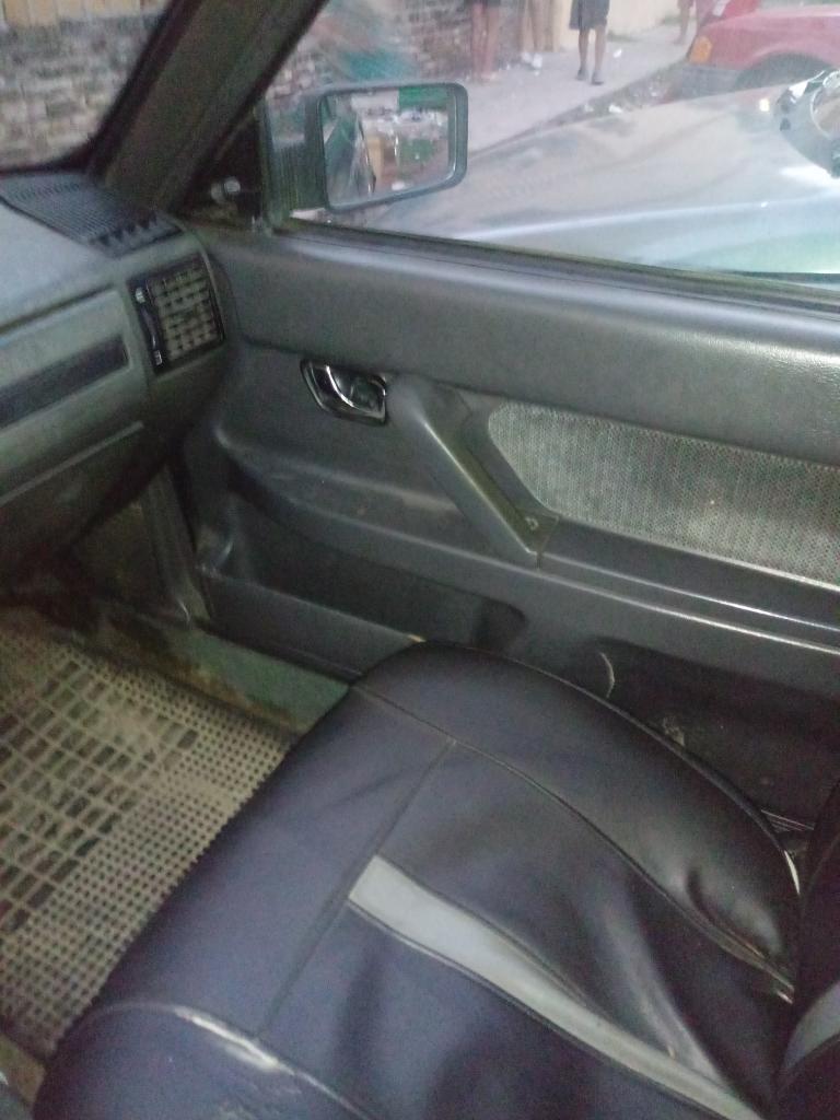 Vendo Peugeot 505