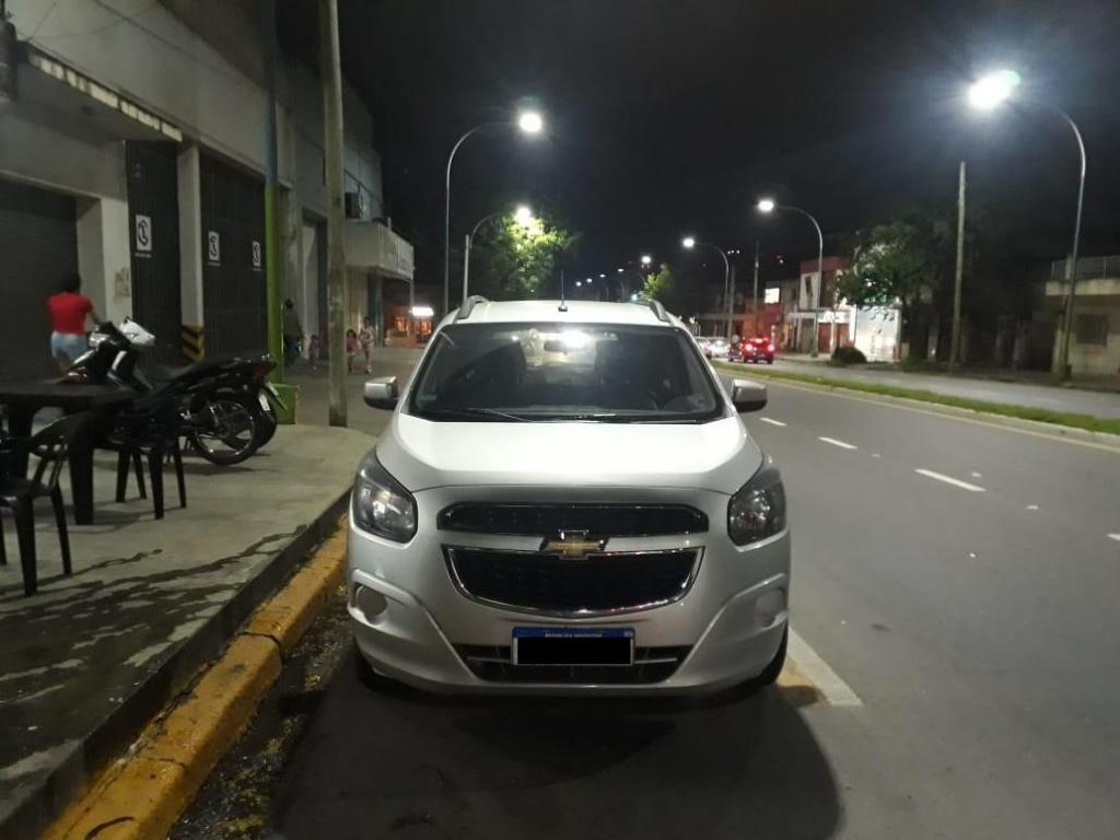 Chevrolet Spin 1.8 LT 5A my link 