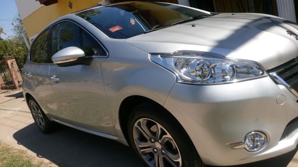 Vendo Peugeot 208