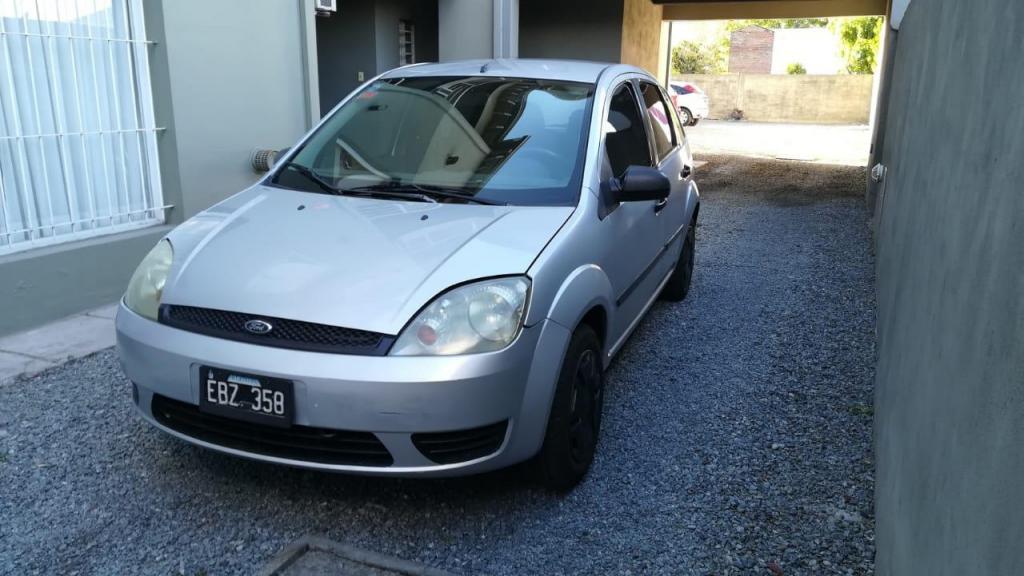 FORD FIESTA 1.6 GNC 5 PUERTAS