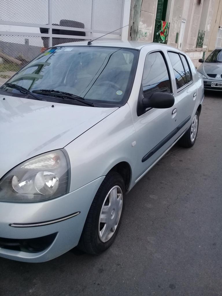 Vendo Clio  km. Titular