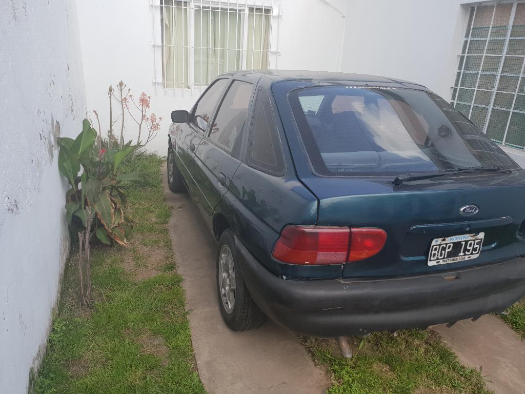 Ford Escort 97 Diesel.